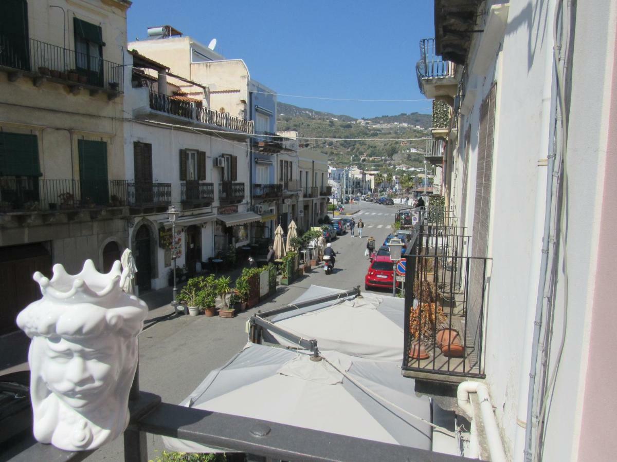 Polpo E Polpessa Casa Vacanze Lipari  Exterior photo